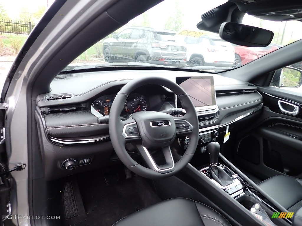 2023 Jeep Compass Altitude 4x4 Front Seat Photo #146087262