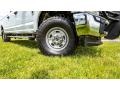 Oxford White - F350 Super Duty XLT Crew Cab 4x4 Photo No. 2