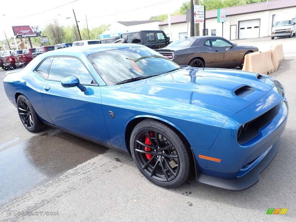 Frostbite 2023 Dodge Challenger SRT Hellcat JailBreak Exterior Photo #146088895