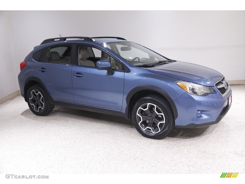 2014 XV Crosstrek 2.0i Premium - Quartz Blue Pearl / Ivory photo #1