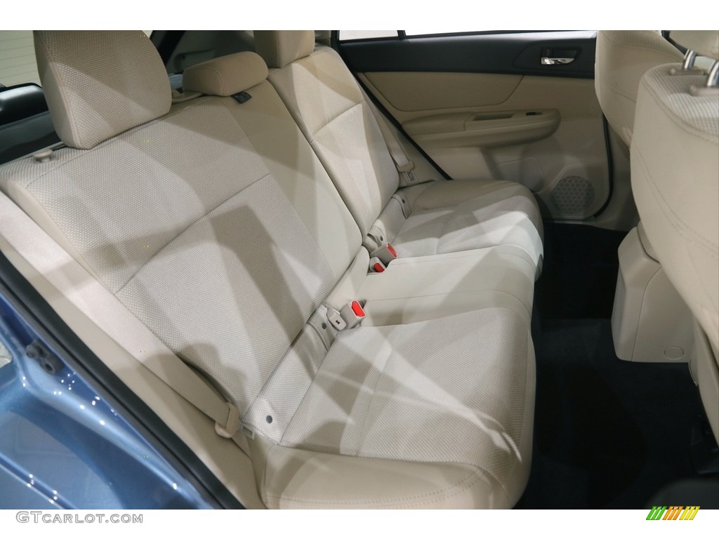 2014 Subaru XV Crosstrek 2.0i Premium Rear Seat Photos