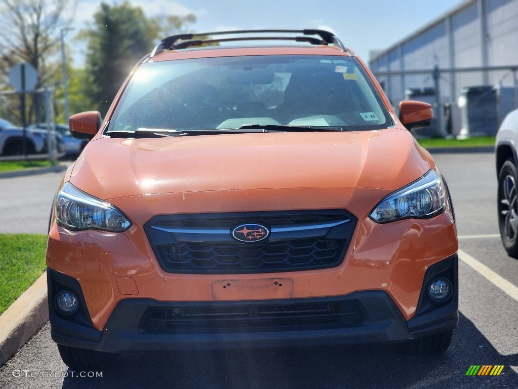 2019 Crosstrek 2.0i Premium - Sunshine Orange / Black photo #2
