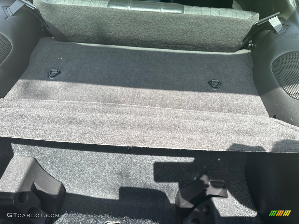 2001 Pontiac Firebird Trans Am Coupe Trunk Photo #146090230