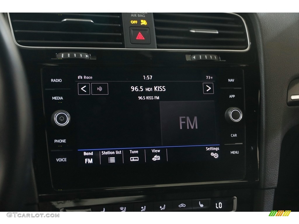 2019 Volkswagen Golf R 4Motion W/DCC. NAV. Controls Photo #146090386