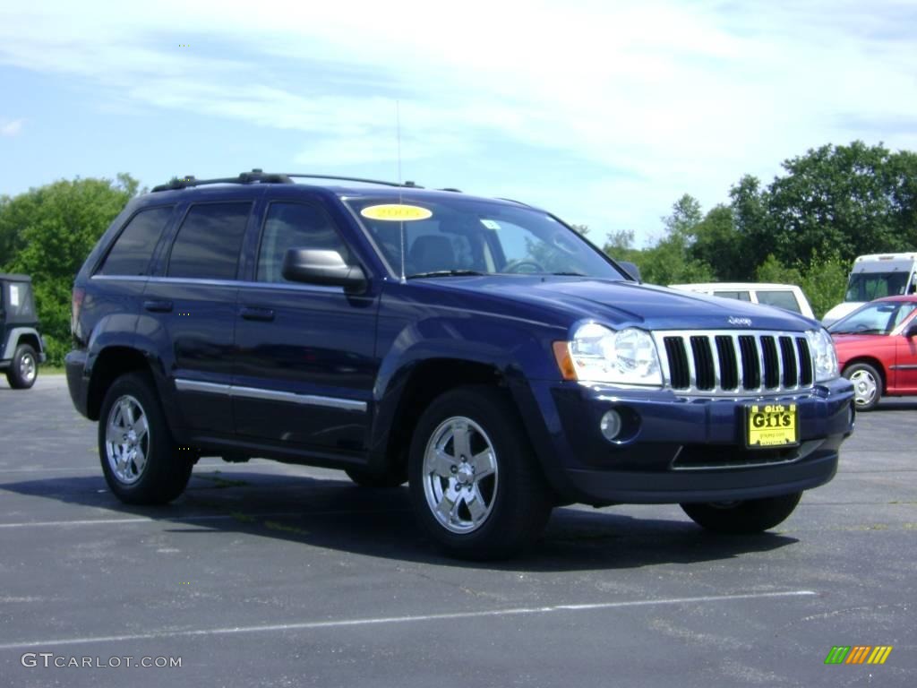 2005 Grand Cherokee Limited 4x4 - Midnight Blue Pearl / Medium Slate Gray photo #9