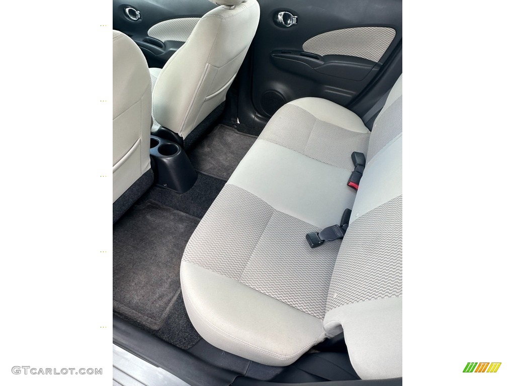 2014 Versa Note SV - Magnetic Gray / Wheat Stone photo #11