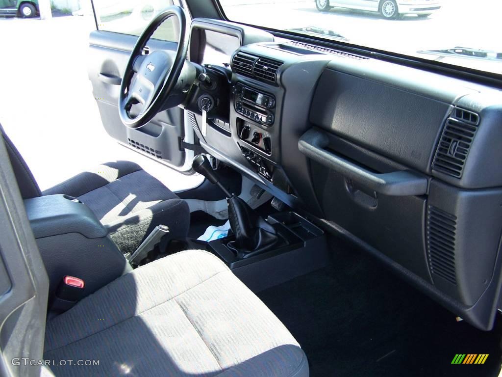 2005 Wrangler X 4x4 - Stone White / Dark Slate Gray photo #8