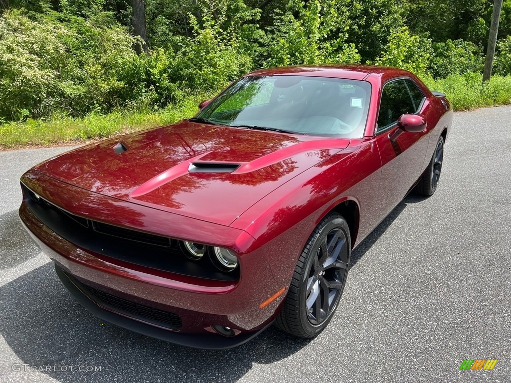 2023 Challenger SXT Blacktop - Octane Red Pearl / Black photo #2