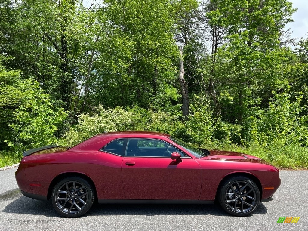 2023 Challenger SXT Blacktop - Octane Red Pearl / Black photo #5