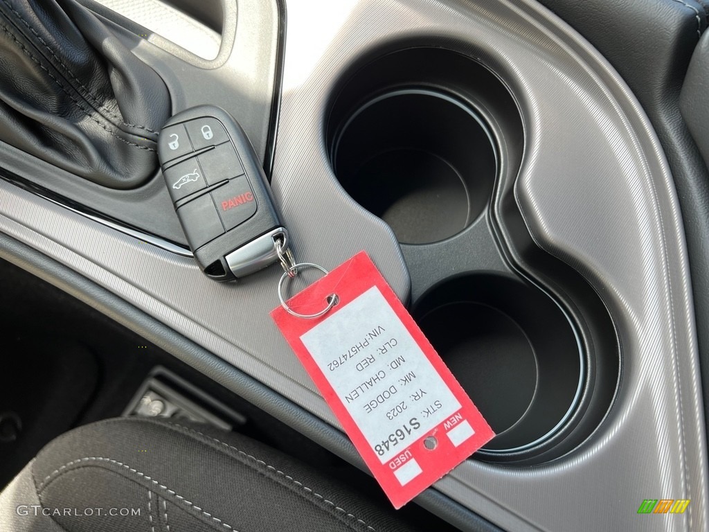 2023 Challenger SXT Blacktop - Octane Red Pearl / Black photo #27