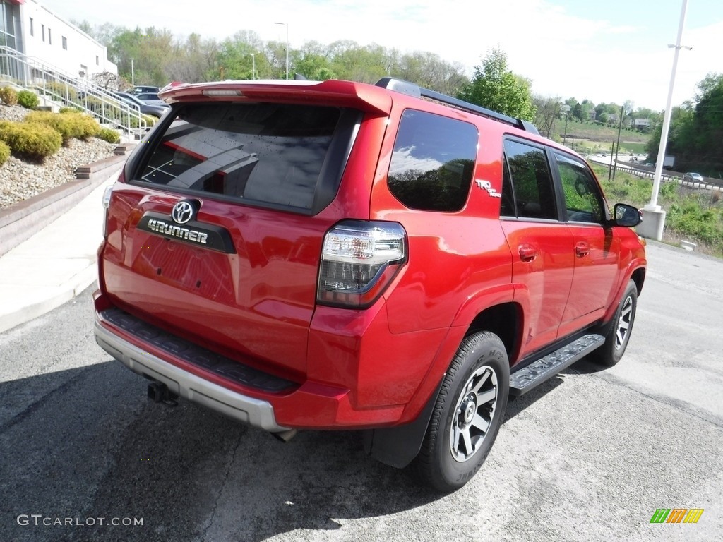 2020 4Runner TRD Off-Road Premium 4x4 - Barcelona Red Metallic / Black photo #20