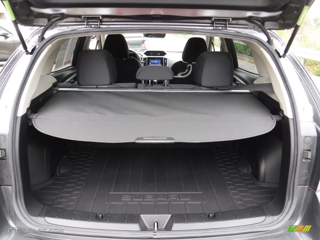 2020 Subaru Crosstrek 2.0 Premium Trunk Photos