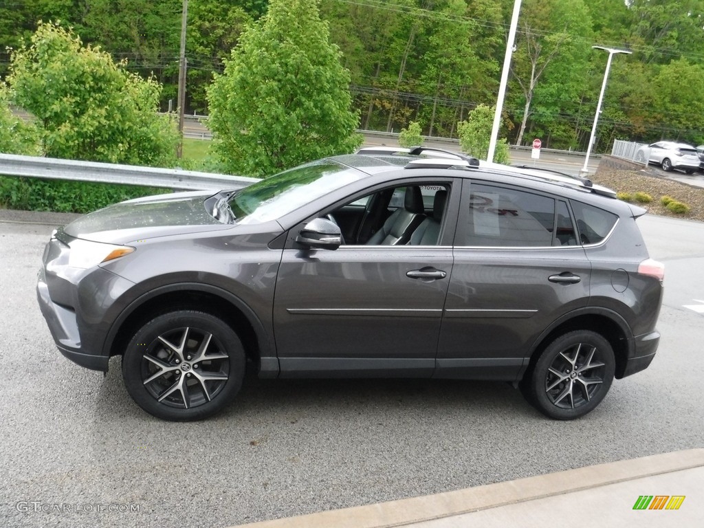 Magnetic Gray Metallic 2018 Toyota RAV4 SE AWD Exterior Photo #146095302