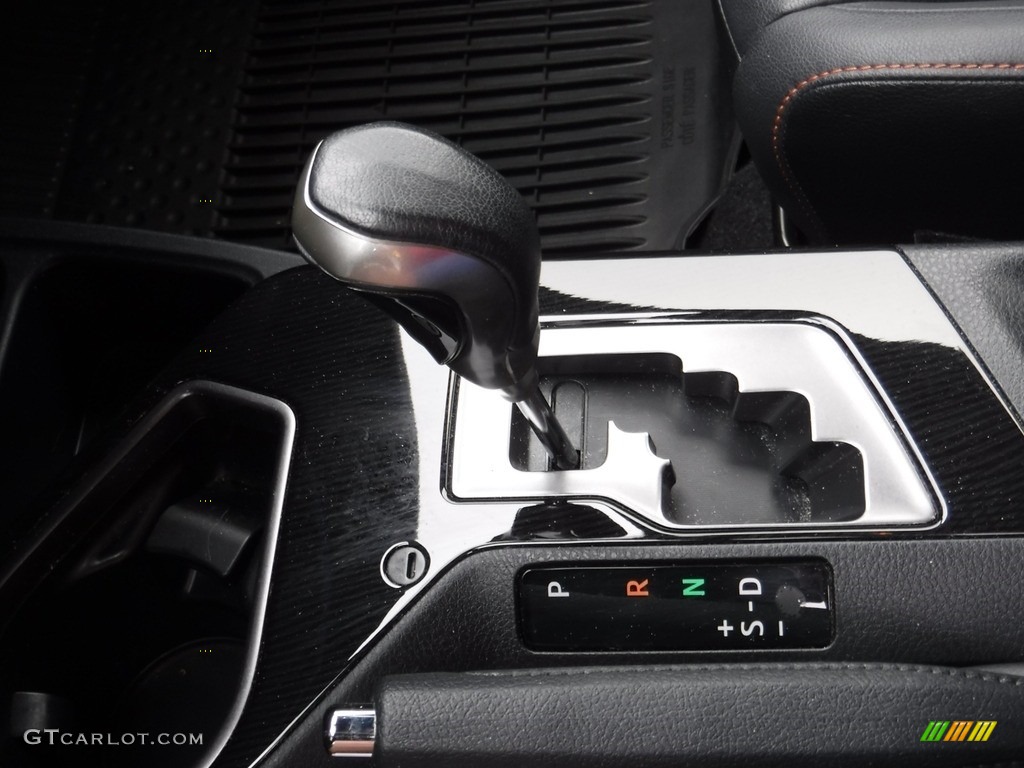 2018 Toyota RAV4 SE AWD Transmission Photos