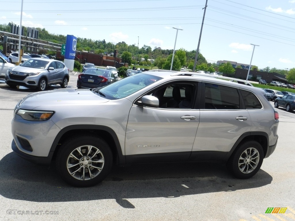 2019 Cherokee Latitude Plus 4x4 - Billet Silver Metallic / Black photo #6