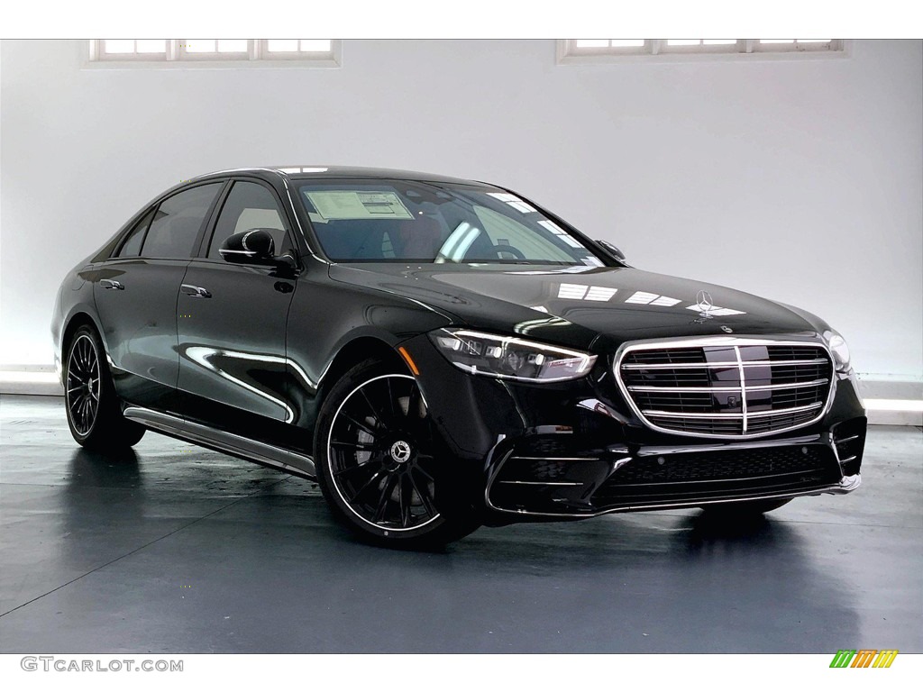Black 2023 Mercedes-Benz S 500e 4Matic Plug-In Hybrid Sedan Exterior Photo #146098270