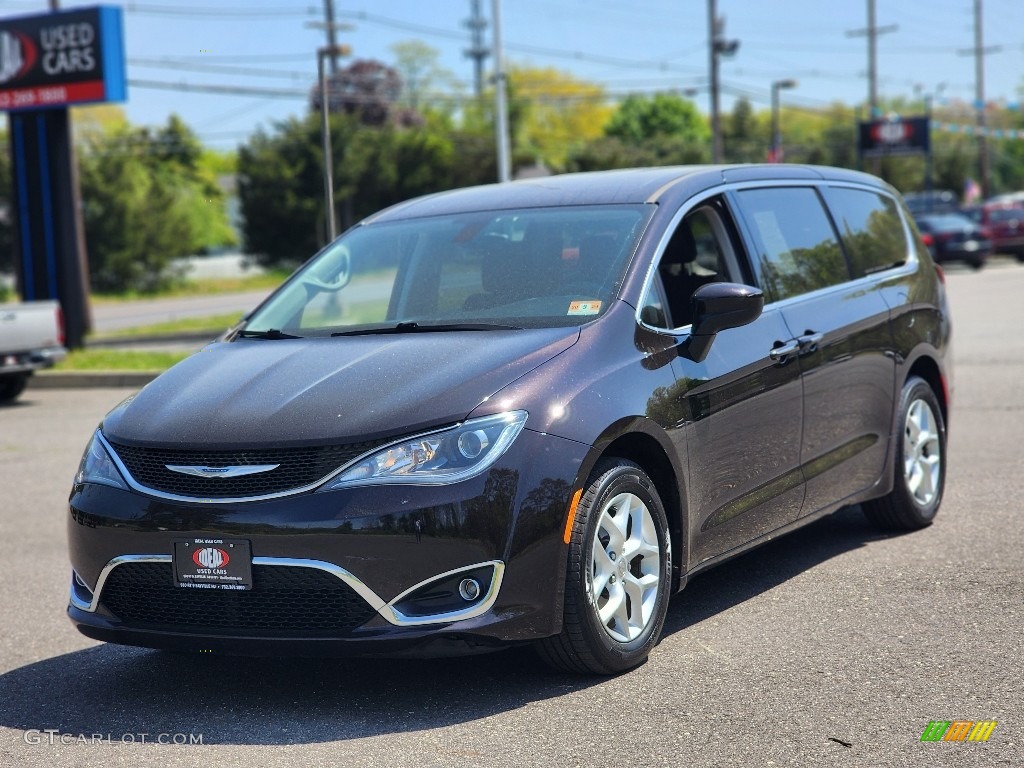 2017 Pacifica Touring L - Dark Cordovan Pearl / Cognac/Alloy/Toffee photo #1