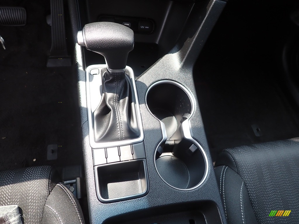 2021 Sportage LX AWD - Sparkling Silver / Black photo #17