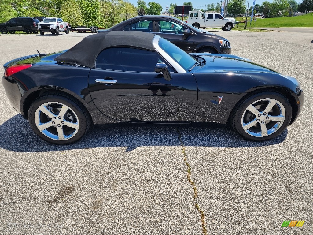 2008 Solstice GXP Roadster - Mysterious Black / Ebony photo #2