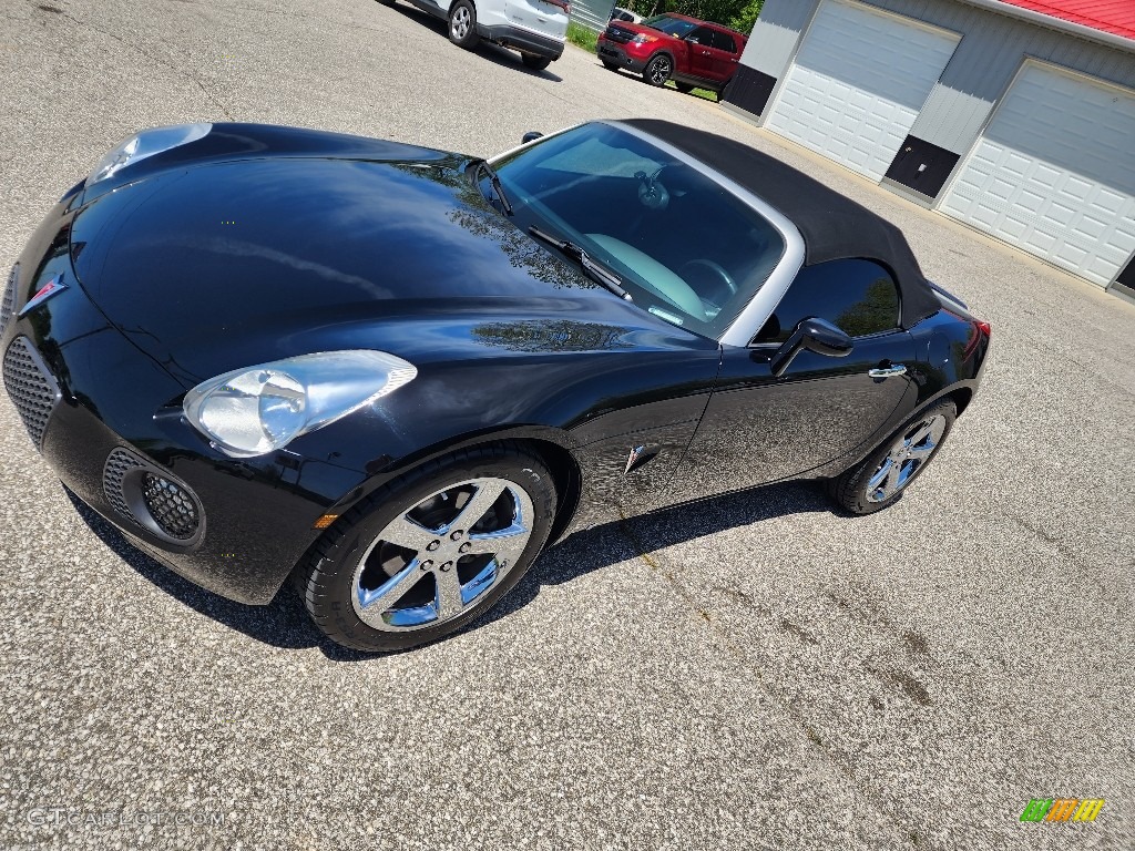 2008 Solstice GXP Roadster - Mysterious Black / Ebony photo #4