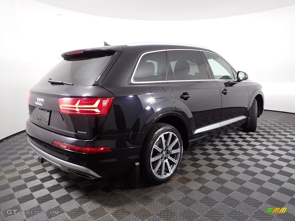 2019 Q7 45 Premium Plus quattro - Night Black / Rock Gray photo #13