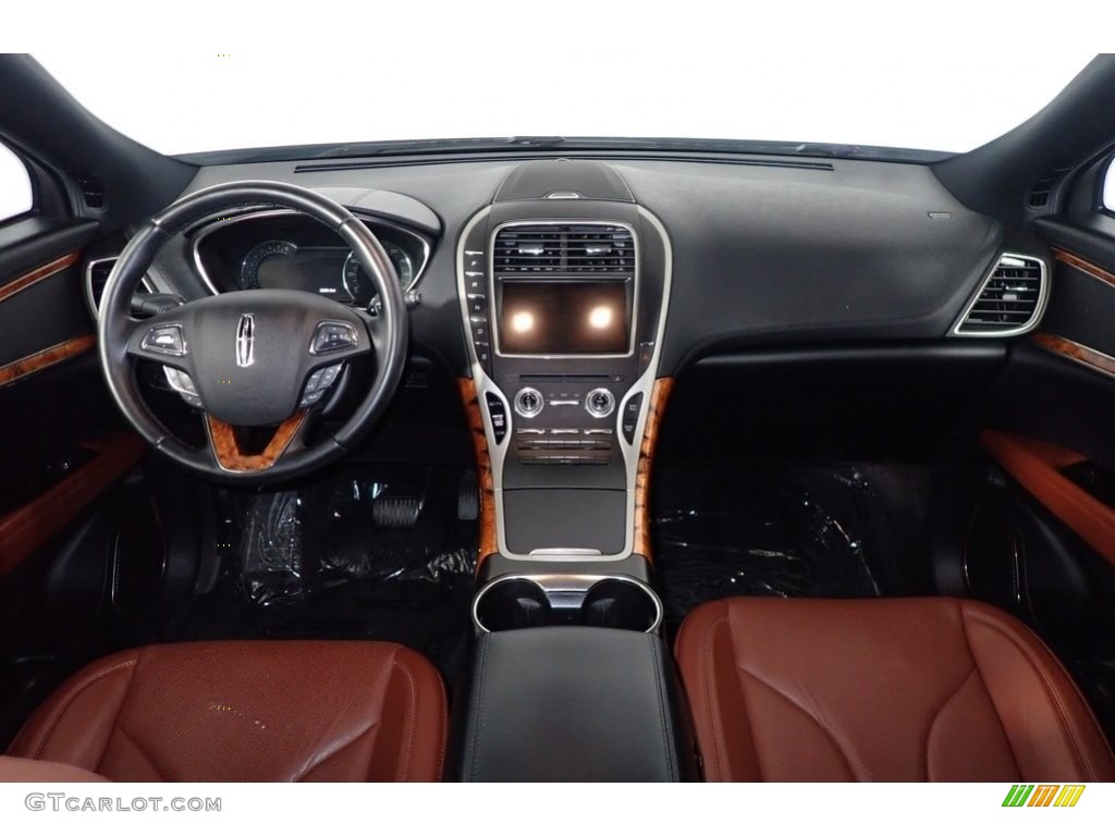2016 Lincoln MKX Reserve FWD Dashboard Photos