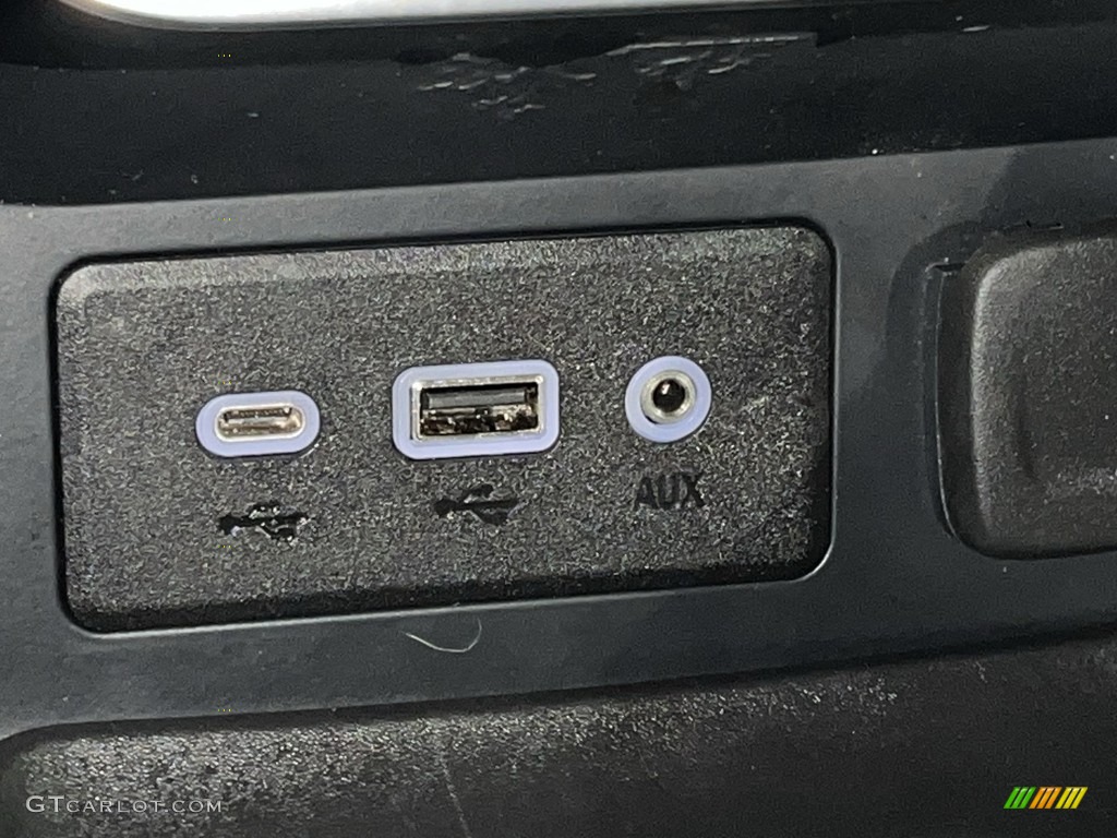 2020 Terrain SLE AWD - Summit White / Jet Black photo #32