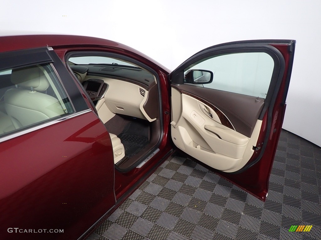 2014 LaCrosse Leather - Crystal Red Tintcoat / Light Neutral photo #37
