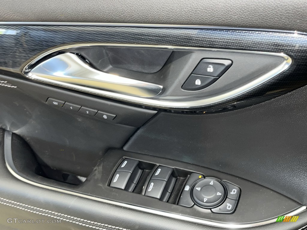 2023 Buick Envision Essence AWD Door Panel Photos
