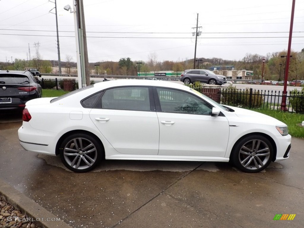 2018 Passat R-Line - Pure White / Titan Black photo #4