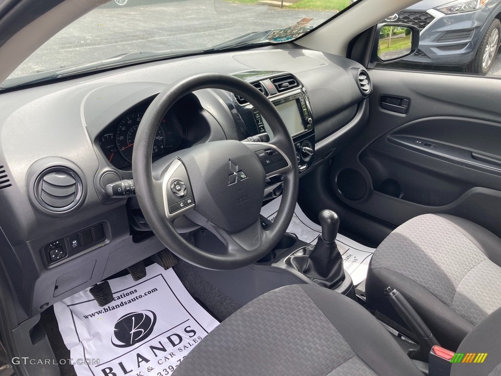 Black Interior 2019 Mitsubishi Mirage LE Photo #146106280