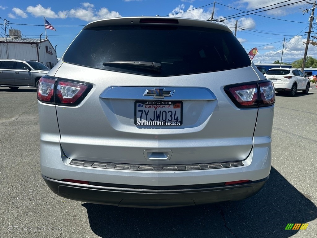 2017 Traverse LS - Silver Ice Metallic / Dark Titanium/Light Titanium photo #5