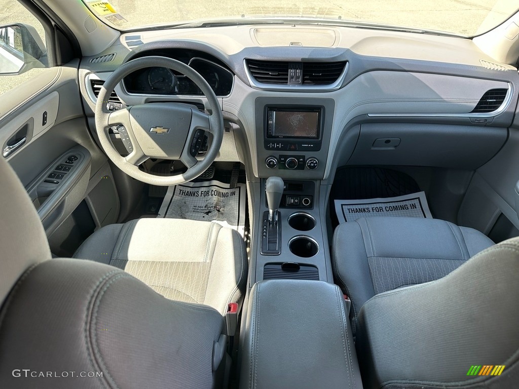 2017 Traverse LS - Silver Ice Metallic / Dark Titanium/Light Titanium photo #11