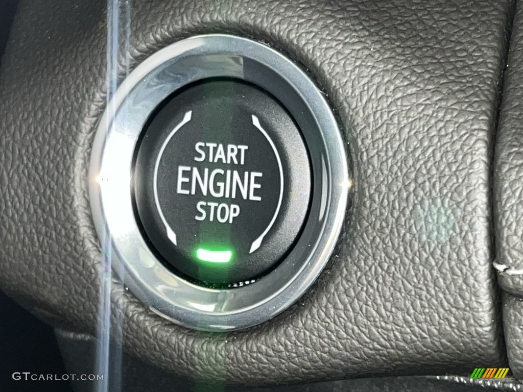 2023 Envision Essence AWD - Summit White / Ebony photo #16