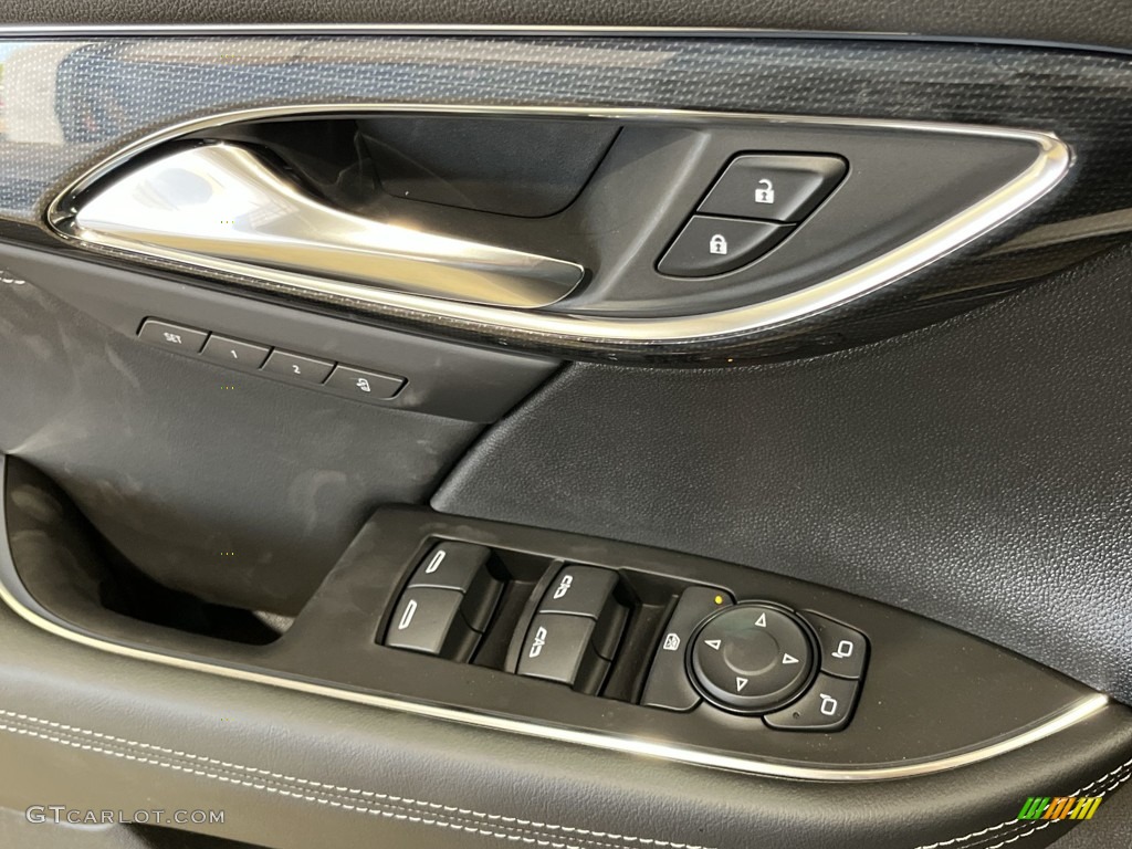 2023 Envision Essence AWD - Summit White / Ebony photo #21