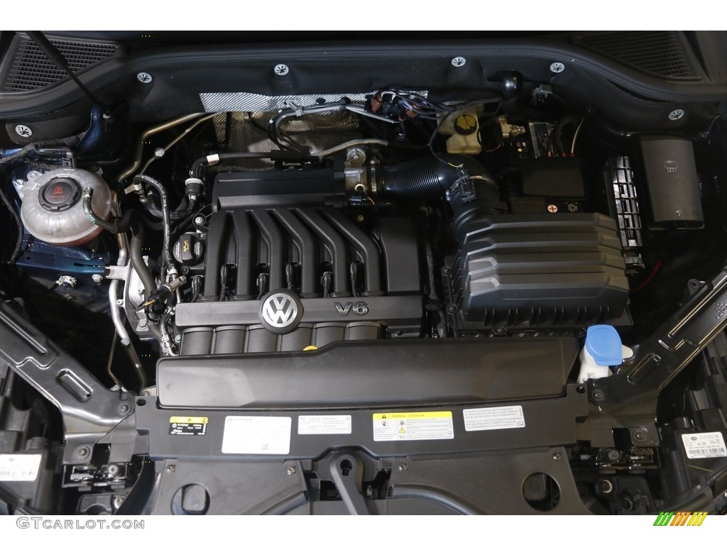 2022 Volkswagen Atlas Cross Sport SE Technology 4Motion Engine Photos