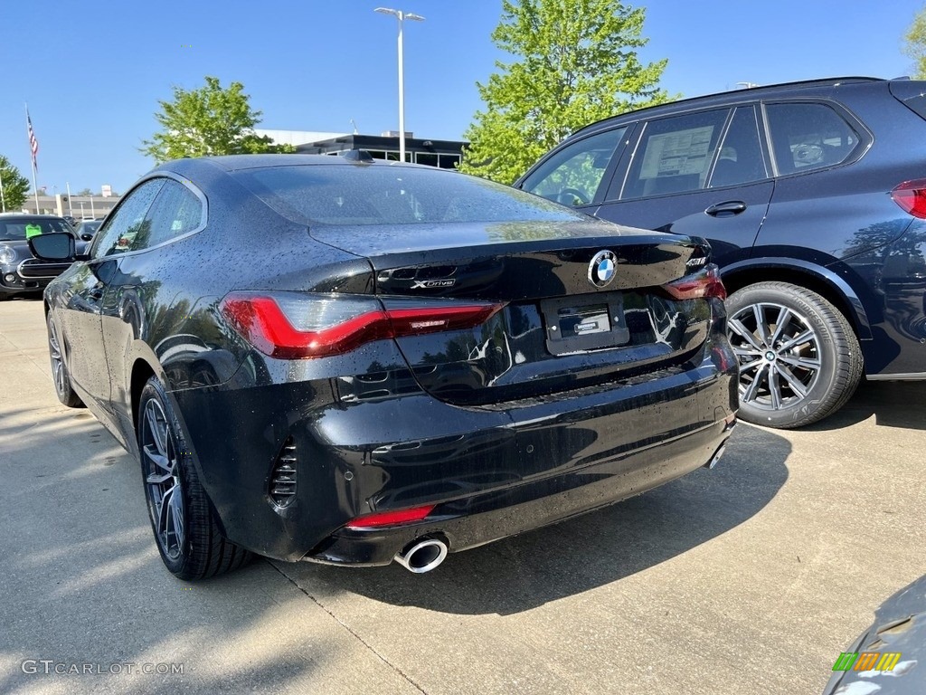 2024 4 Series 430i xDrive Coupe - Black Sapphire Metallic / Black photo #3