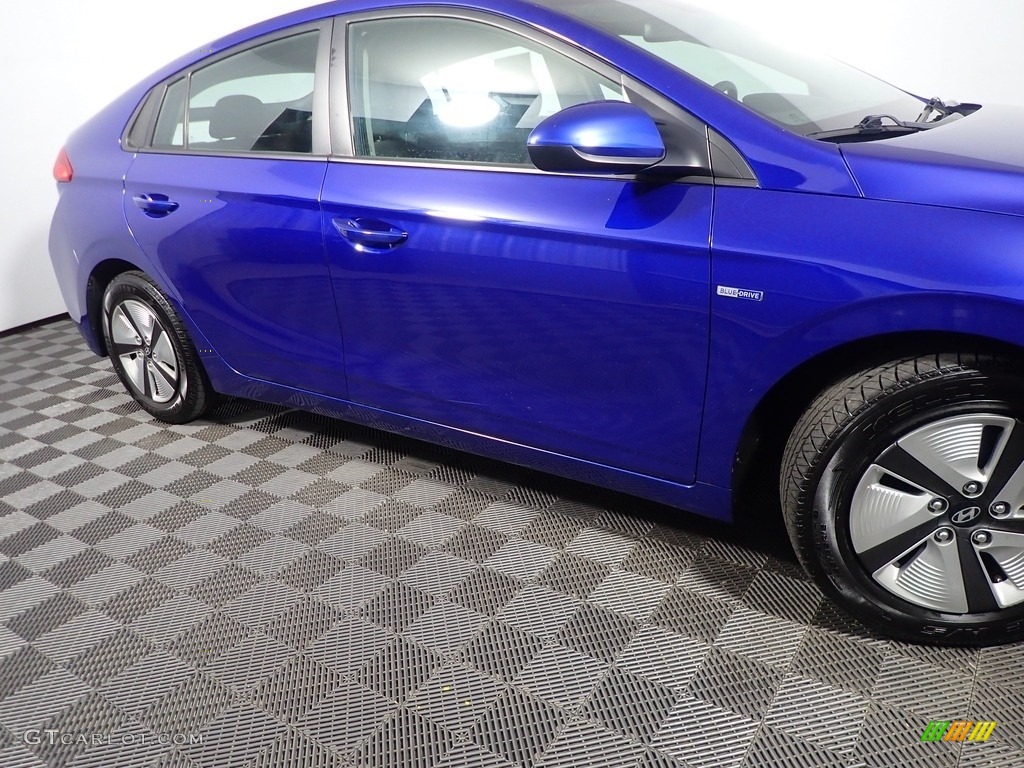 2019 Ioniq Hybrid Blue - Intense Blue / Black photo #4