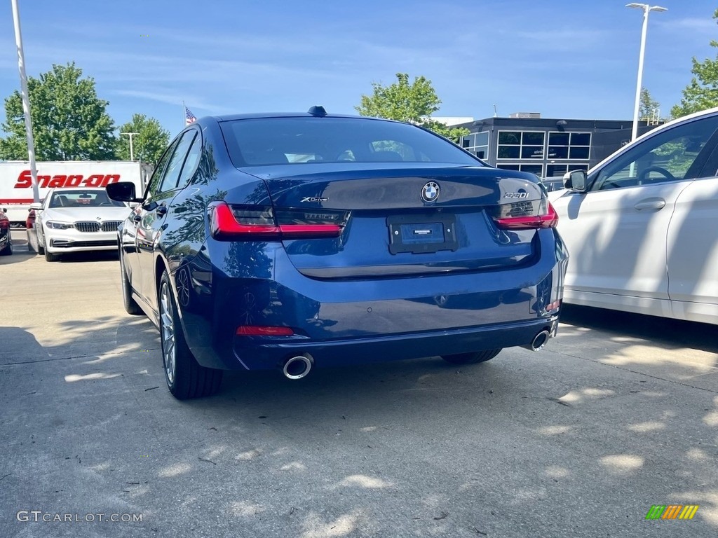 2023 3 Series 330i xDrive Sedan - Phytonic Blue Metallic / Black photo #3