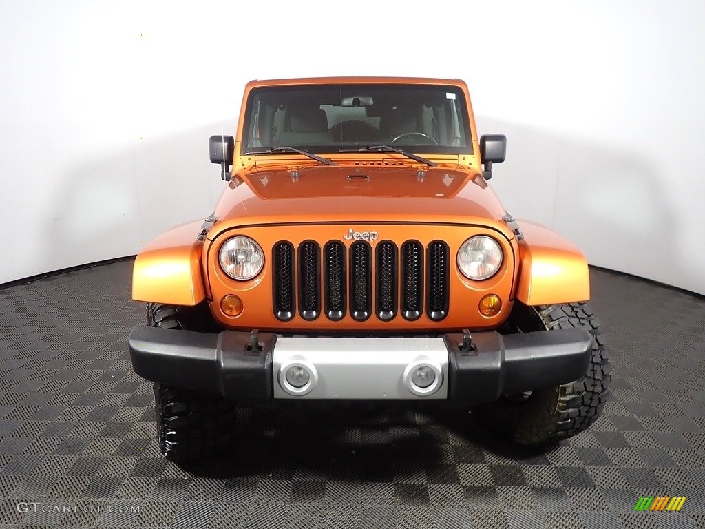 2011 Wrangler Unlimited Sahara 4x4 - Mango Tango Pearl / Black/Dark Saddle photo #5
