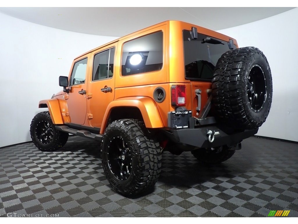 2011 Wrangler Unlimited Sahara 4x4 - Mango Tango Pearl / Black/Dark Saddle photo #11