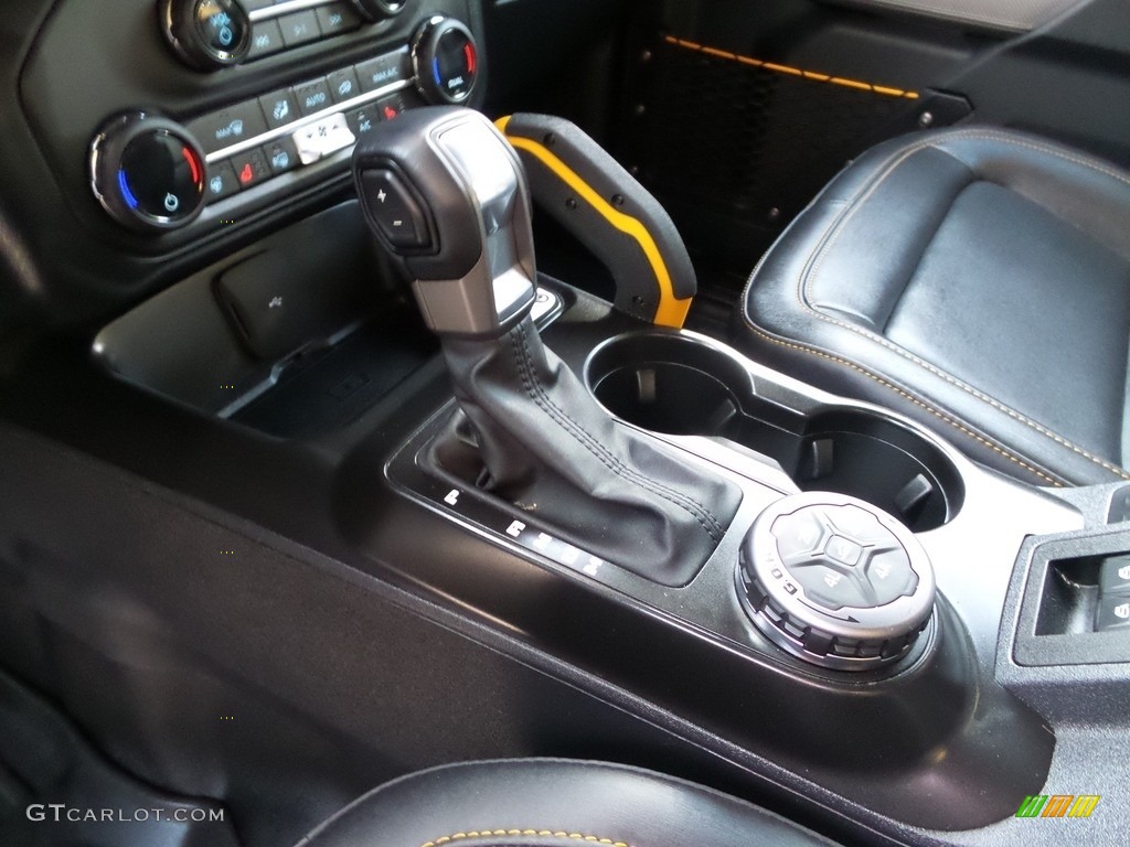 2021 Ford Bronco Badlands 4x4 4-Door Transmission Photos