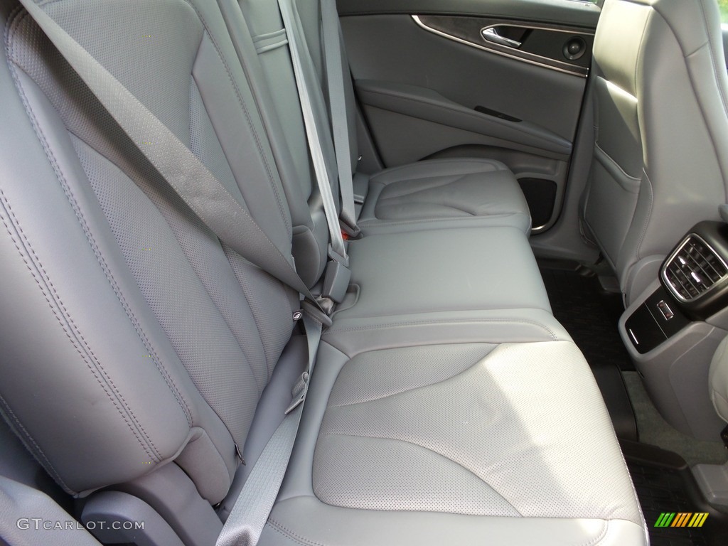 2020 Lincoln Nautilus Reserve AWD Rear Seat Photo #146114282