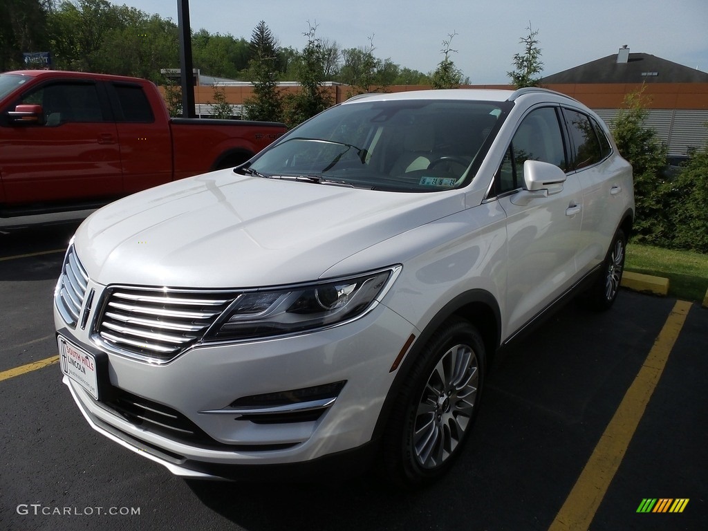 2017 MKC Reserve AWD - White Platinum / Cappuccino photo #1