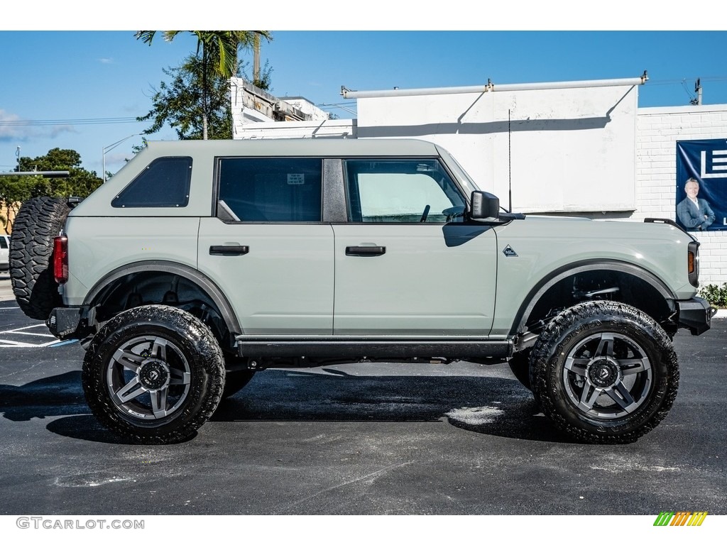 2022 Bronco Black Diamond 4x4 4-Door - Cactus Gray / Dark Space Gray photo #17