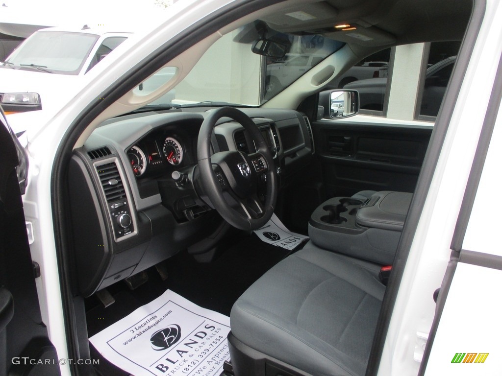 2018 1500 Tradesman Crew Cab 4x4 - Bright White / Black/Diesel Gray photo #6