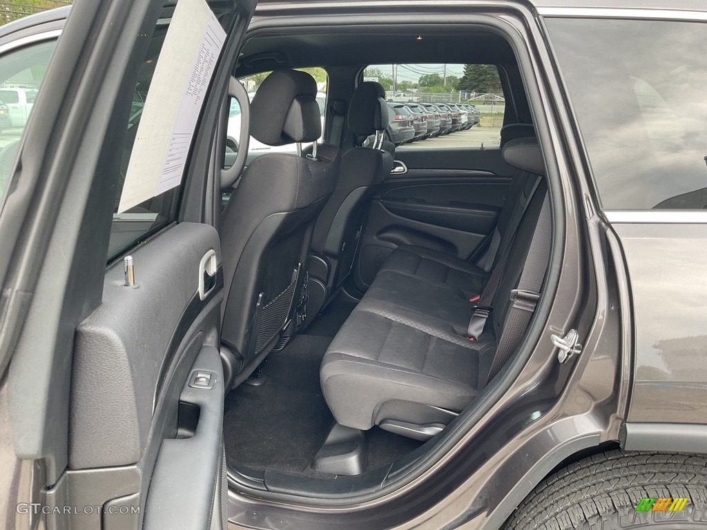 2020 Jeep Grand Cherokee Laredo E 4x4 Interior Color Photos