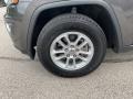 2020 Jeep Grand Cherokee Laredo E 4x4 Wheel and Tire Photo
