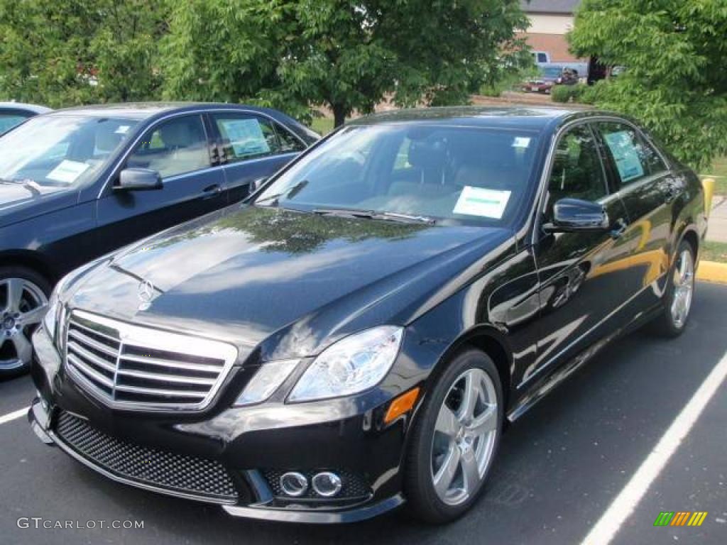 Black Mercedes-Benz E