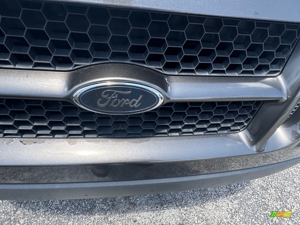 2005 Explorer Sport Trac XLT - Black Clearcoat / Medium Pebble photo #8